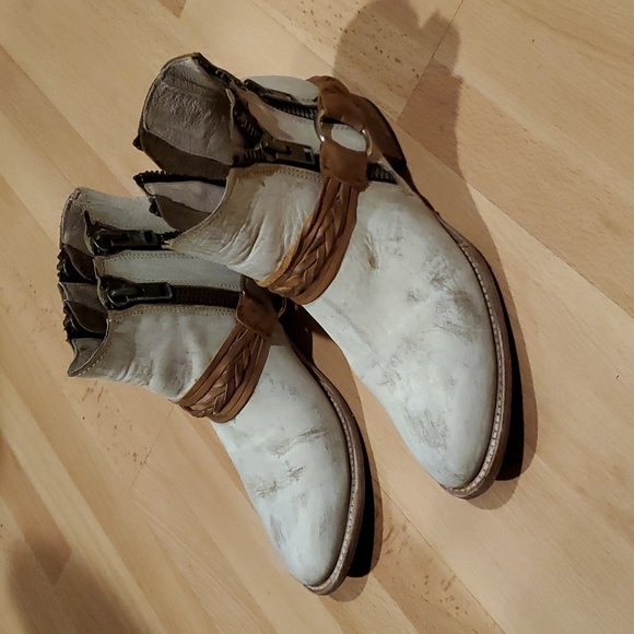 Freebird Clash - Picture 2 of 7